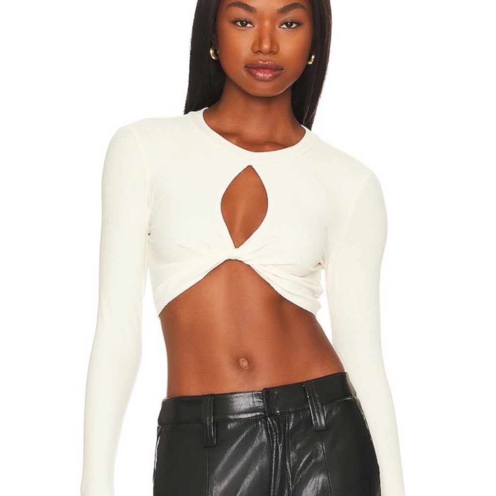 NWOT Revolve More To Come Serena Twist Front Top in Cream